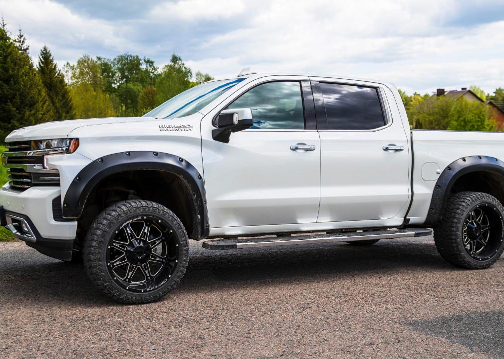 Chevrolet Silverado 1500 display.