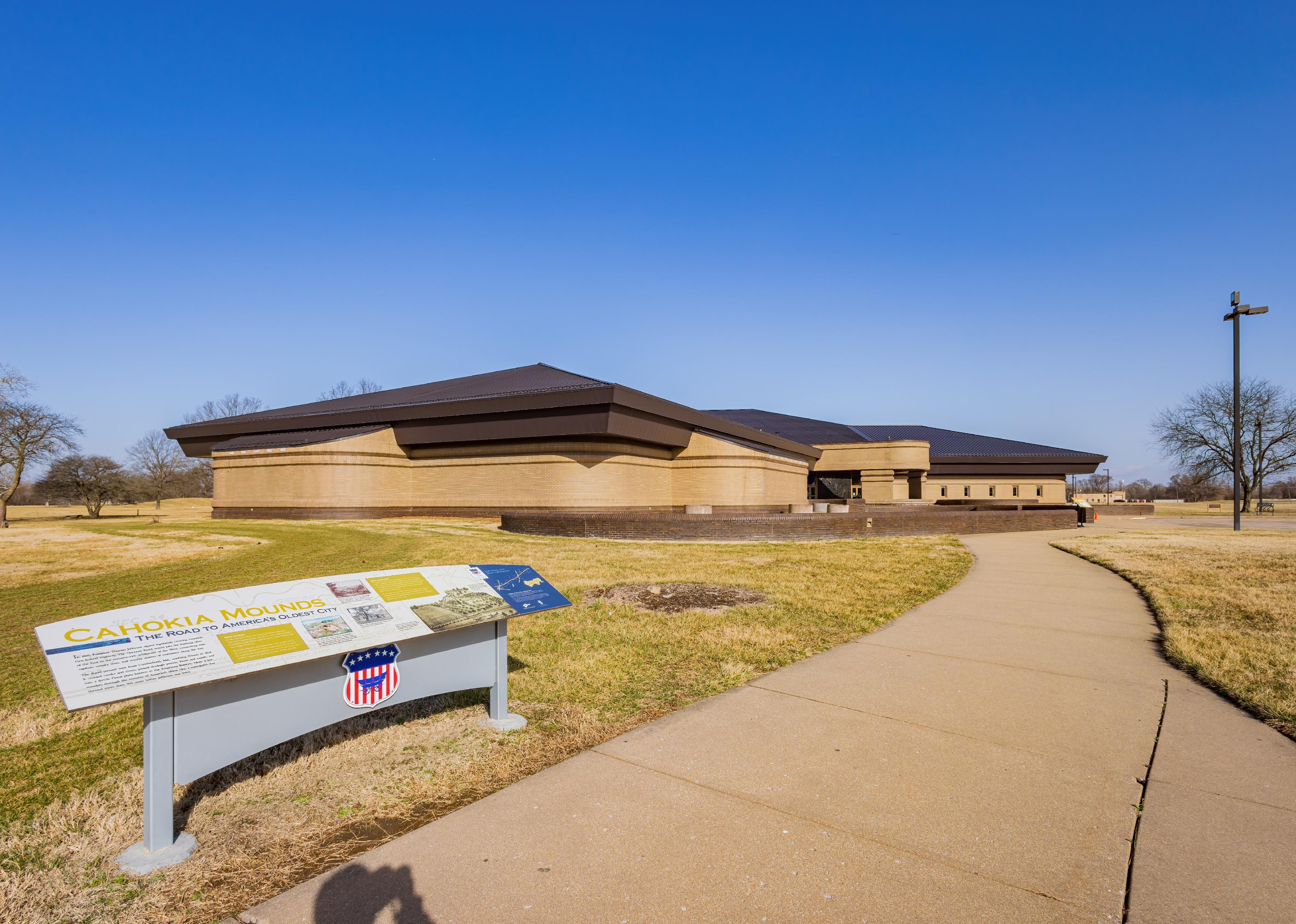 Sunny view of the Cahokia Mounds Museum Society.