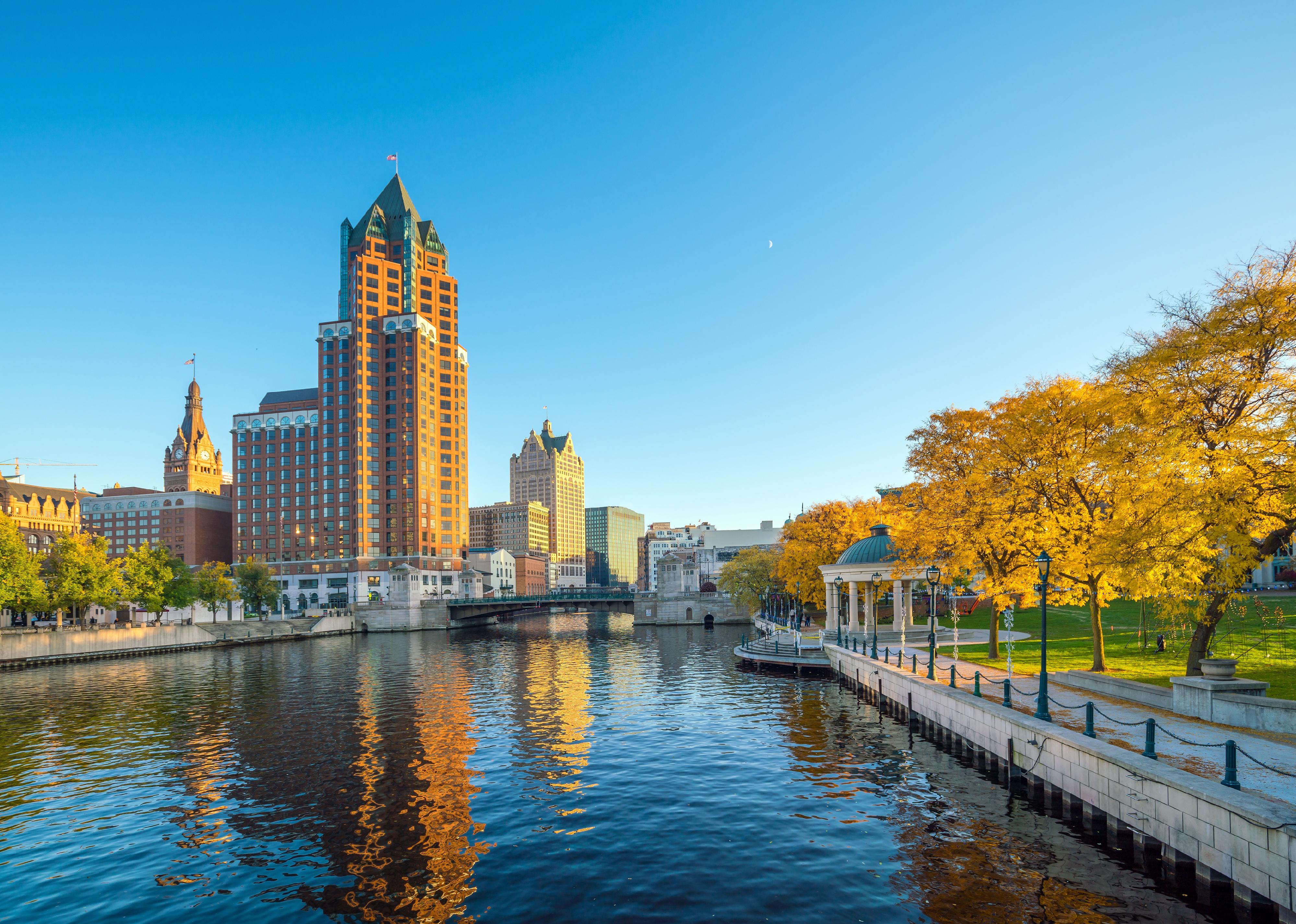 Downtown skyline with Buildings along the Milwaukee River, in Milwaukee.