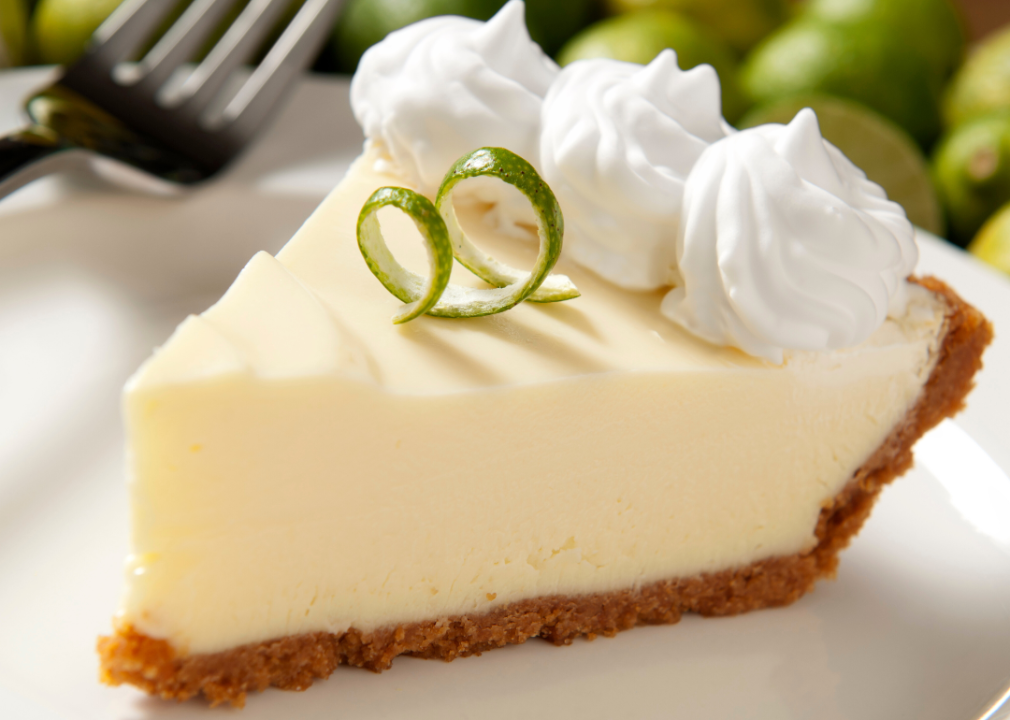 A slice of key lime pie.