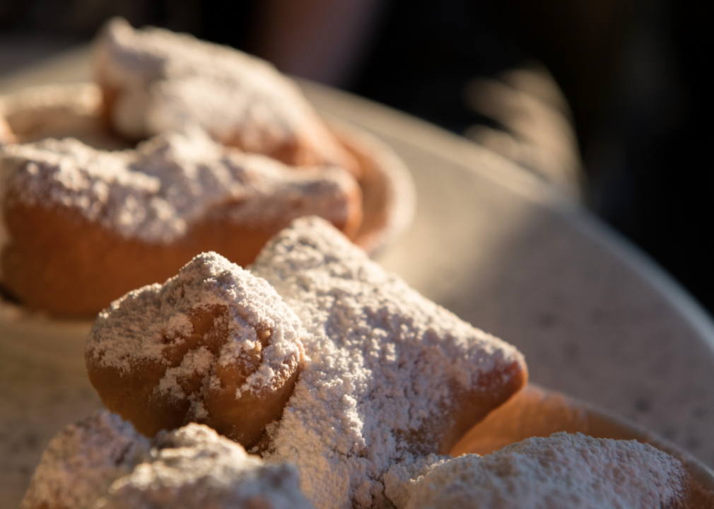 Beignets.