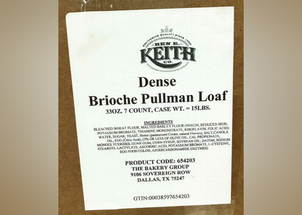 A sign for recalled bread.