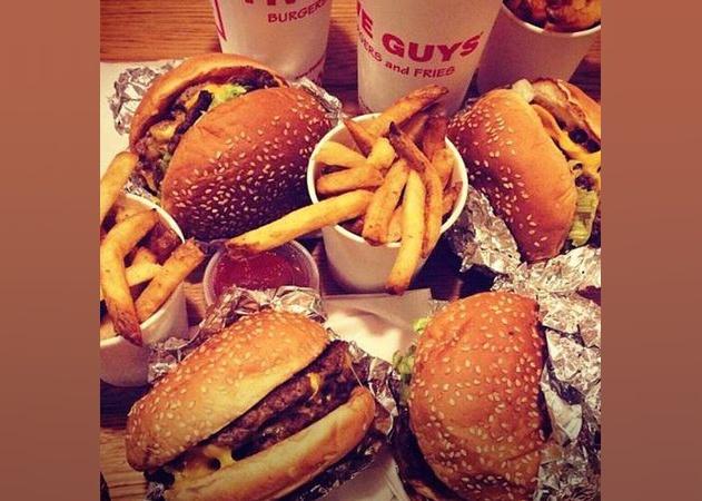 FIVE GUYS, Aventura - Menu, Prices & Restaurant Reviews - Order Online Food  Delivery - Tripadvisor