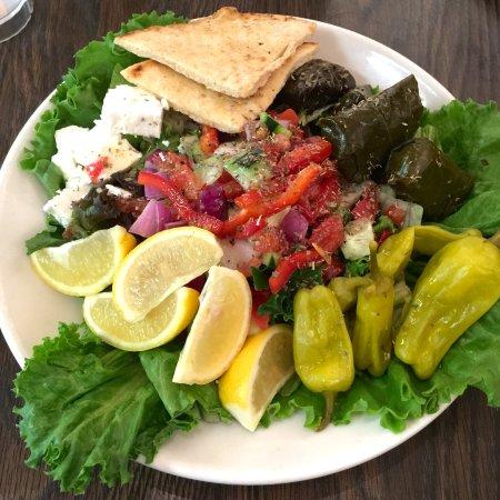 #4. Vic's Daily Cafe