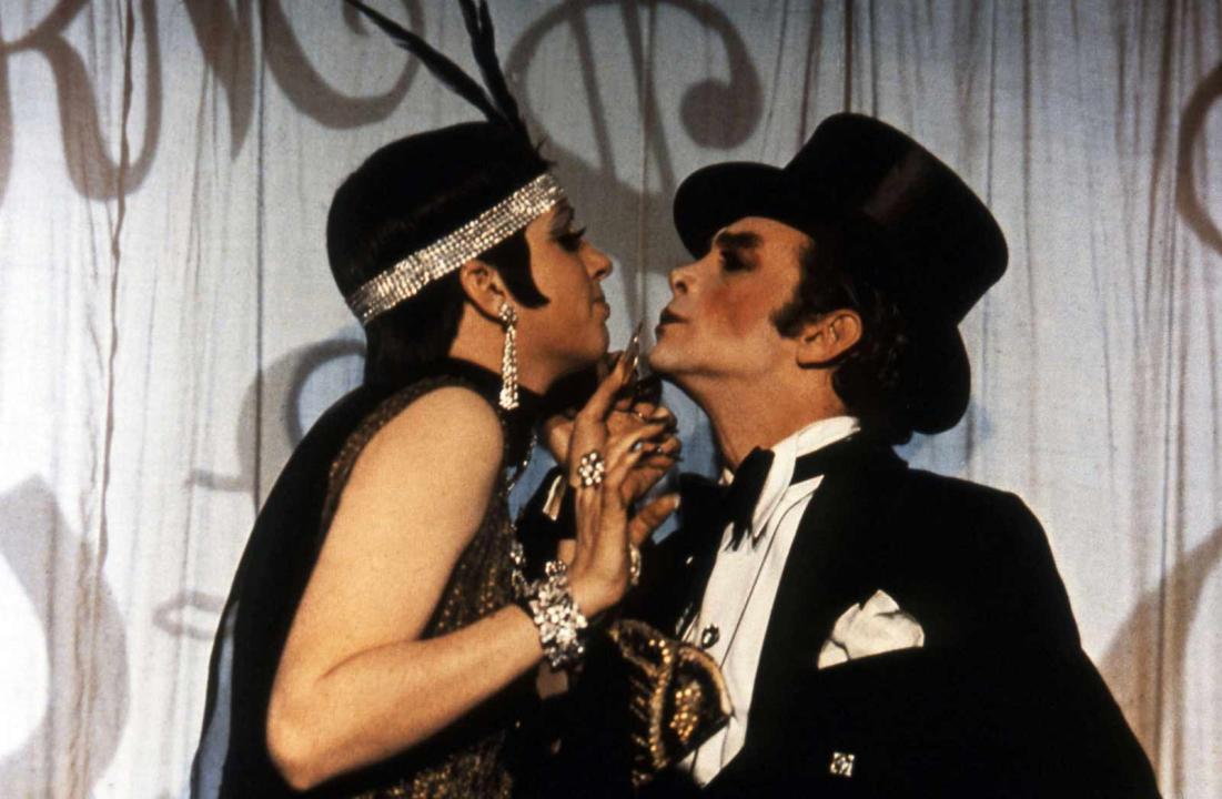 Joel Grey and Liza Minnelli in the production.