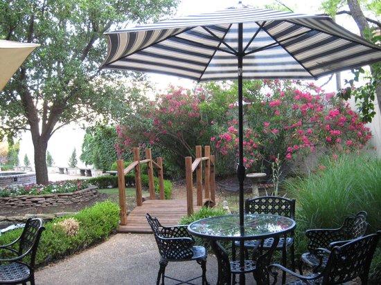 #5. Old Capitol Inn