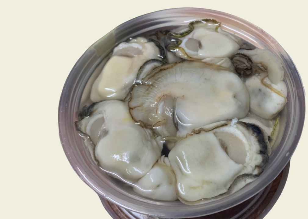 A jar of oysters.