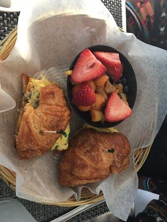 #7. Cafe Lush