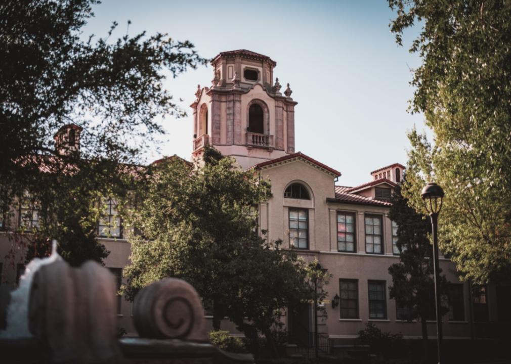 #7. Pomona College Pomona College.