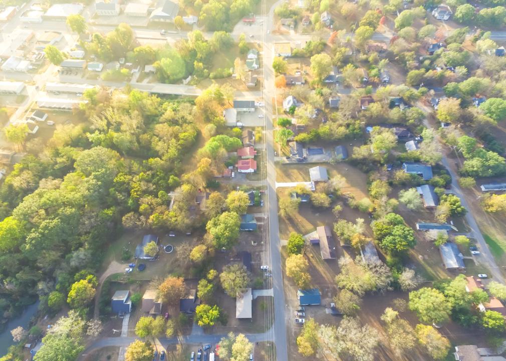 A residential neighborhood of tightly packed homes in Ozark, Arkansas