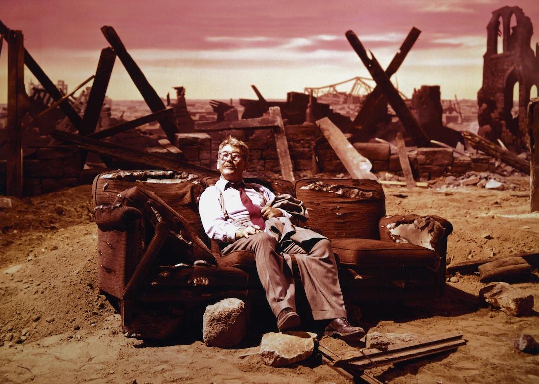 Actor Burgess Meredith as Henry Bemis, the last man left alive after a nuclear explosion,  in the 1959 'Twilight Zone' episode called 'Time Enough at Last.'