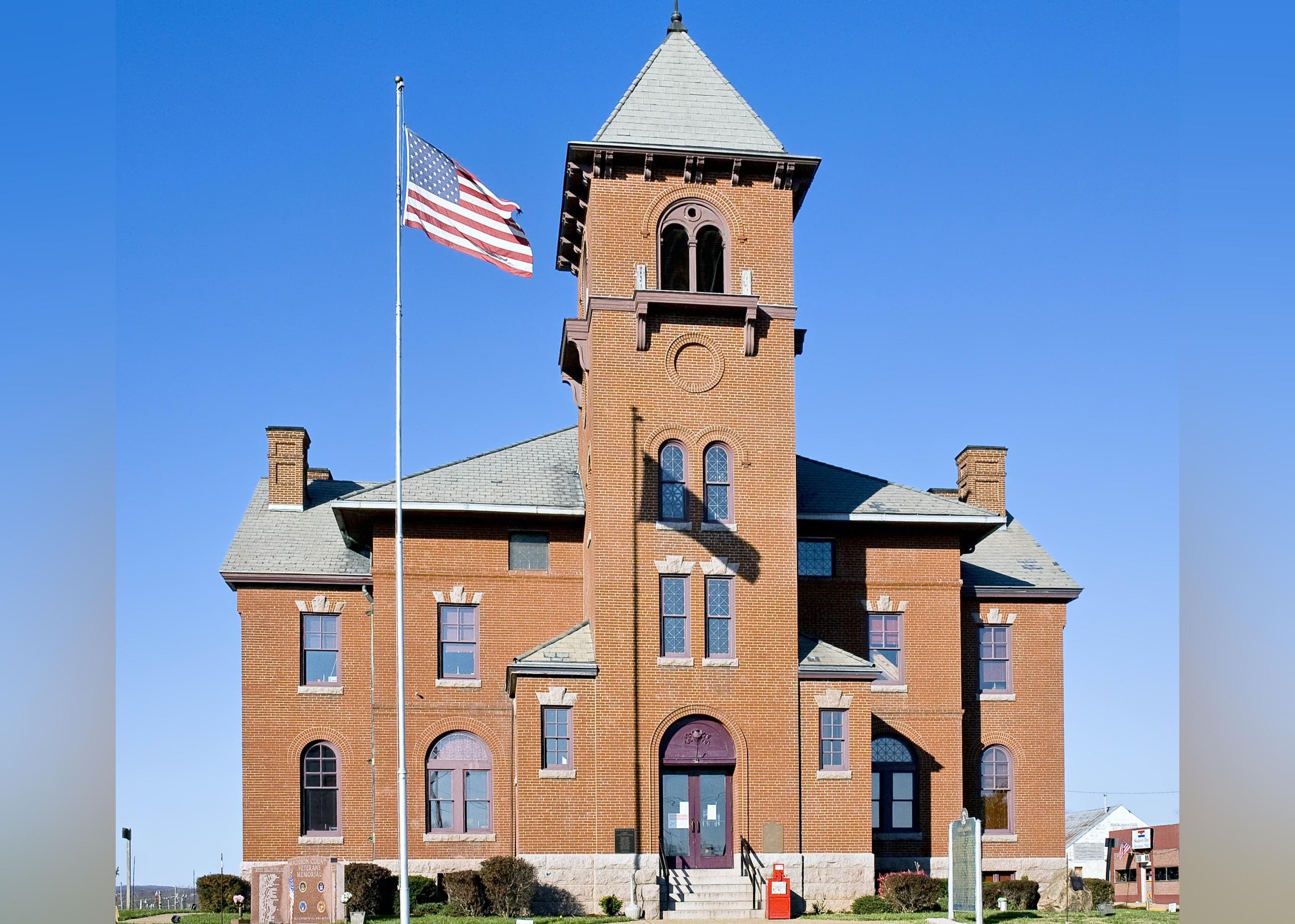 Zip Codes With the Most Expensive Homes in Missouri Stacker