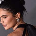 Head and shoulders photo of Kylie Jenner arriving for Baby2Baby Annual Gala on November 12, 2022 in WeHo.
