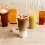 Assorted summer drinks such as coffee, milk tea, and fruit juice drinks.