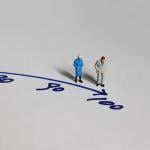 A miniature of an old couple walking towards the figure 100.