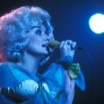 Dolly Parton during a 1978 concert in Théâtre Mogador in Paris, France.