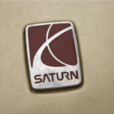 Classic Saturn logo on the car mask