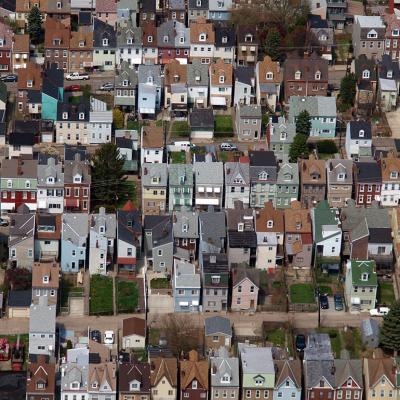 Aerial photo of rust belt row homes in a large midwest city in the U.S.