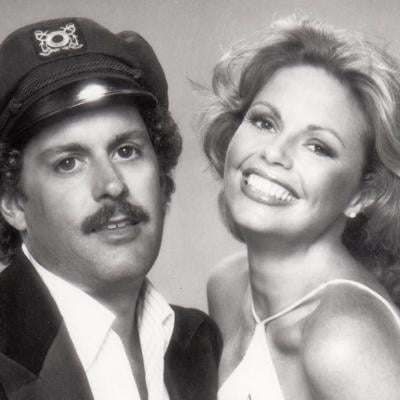 Singers Toni Tennille and Daryl Dragon of the duo Captain and Tennille pose for a portrait in 1980 in Los Angeles.