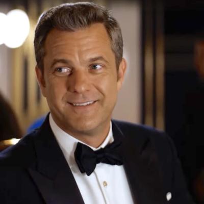 Joshua Jackson as the title character of 'Dr. Odyssey.'