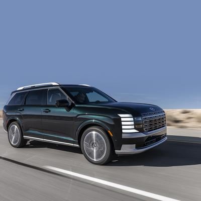 A Hyundai 2026 Palisade SUV on the road.