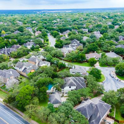 Aerial view of an urban and luxury housing neighborhood in Austin, Texas.