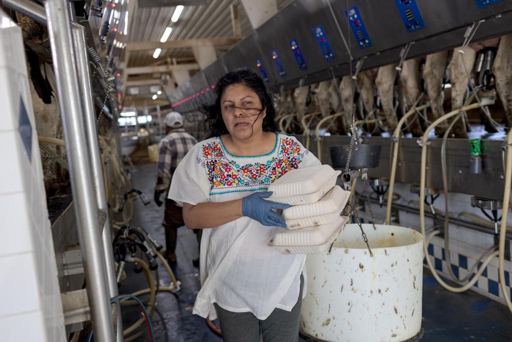Alejandra, a community member and small business owner, delivers homemade Mexican meals to workers on dairy farms who sometimes have no access to transportation or a driver’s license.