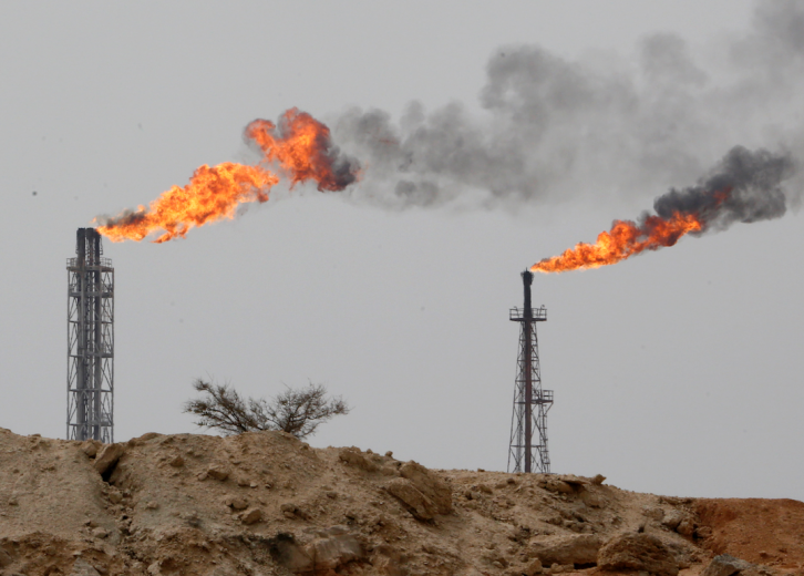 largest-oil-fields-in-the-world-stacker