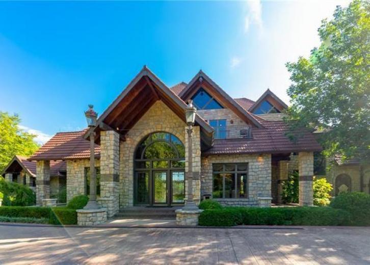 Cities with the most expensive homes in Kansas Stacker