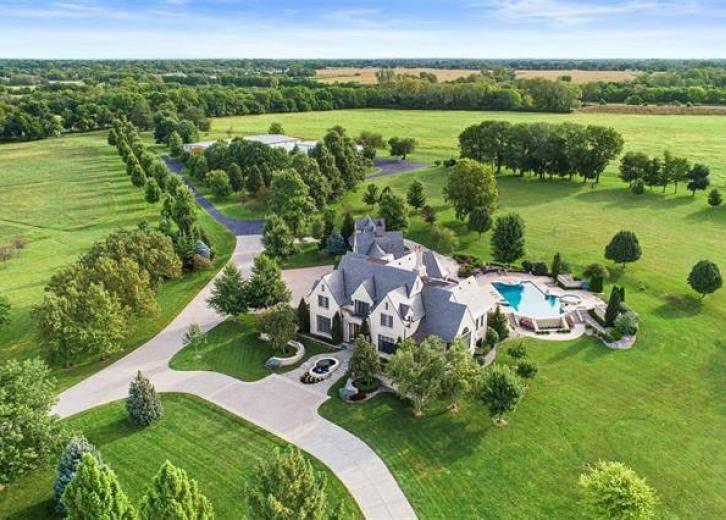 Cities with the most expensive homes in Kansas Stacker