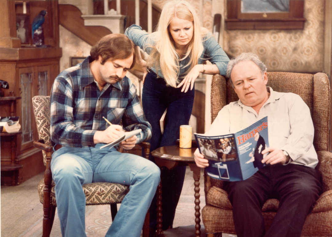 Carroll O'Connor, Sally Struthers, and Rob Reiner in a scene from 'All in the Family’.