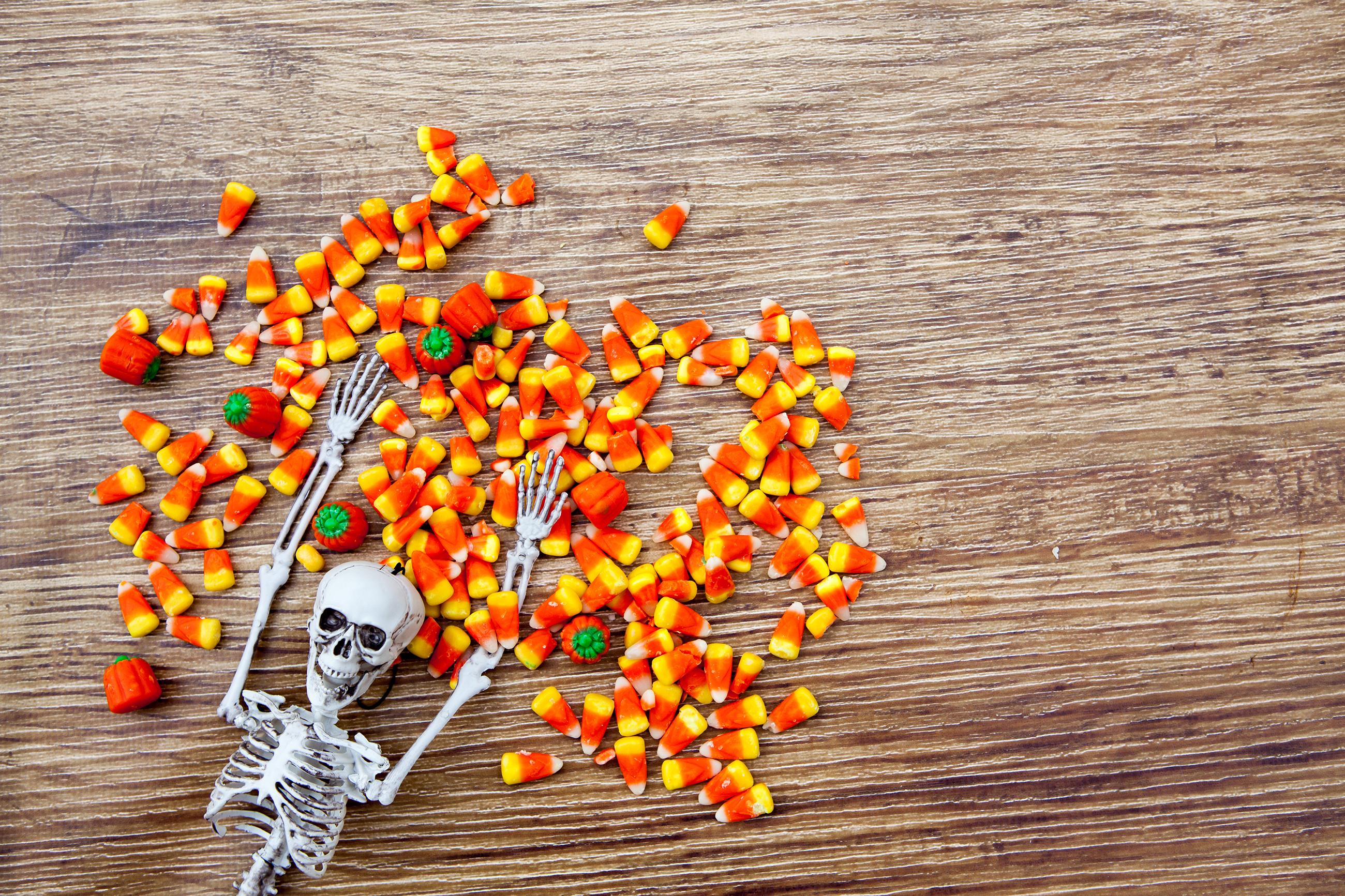 Buy HALLOWEEN CANDY CORN, Original Classic Brachs Candy Corn over 4 LBS