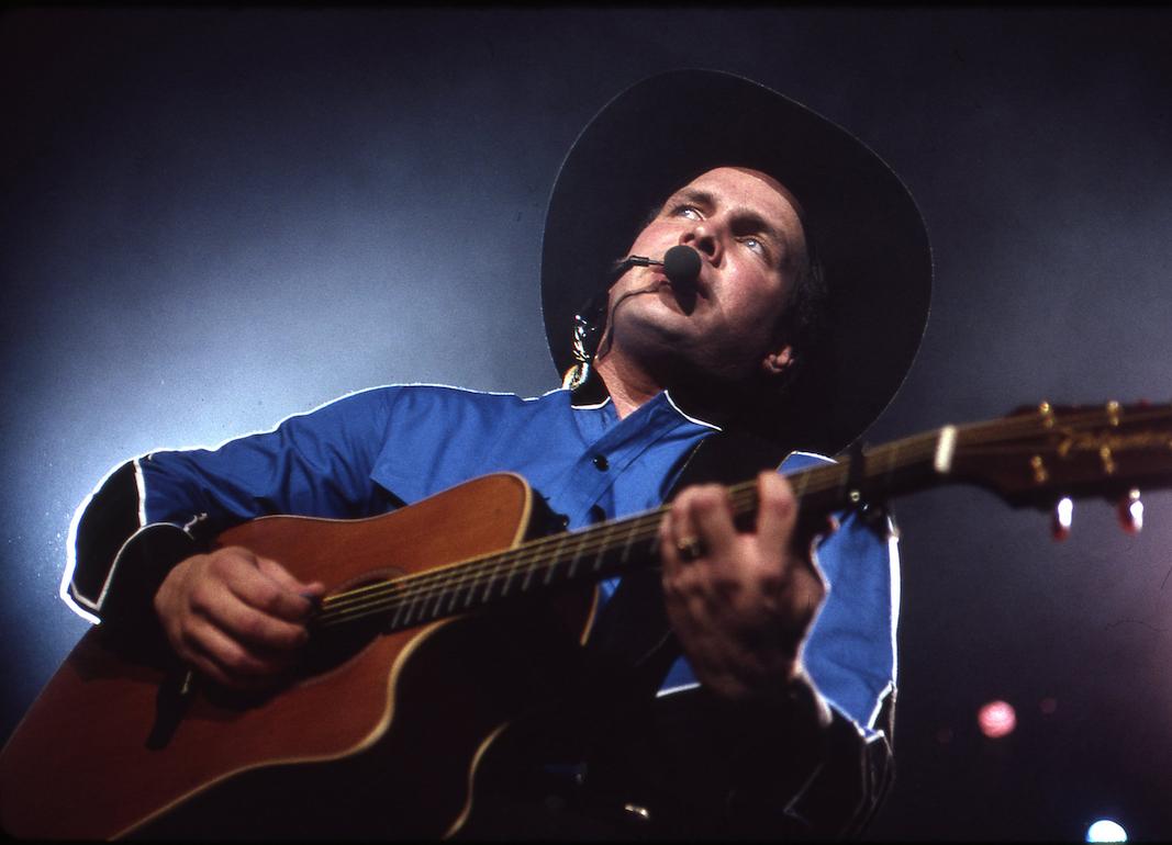 The 10 best covers on the Garth Brooks box set