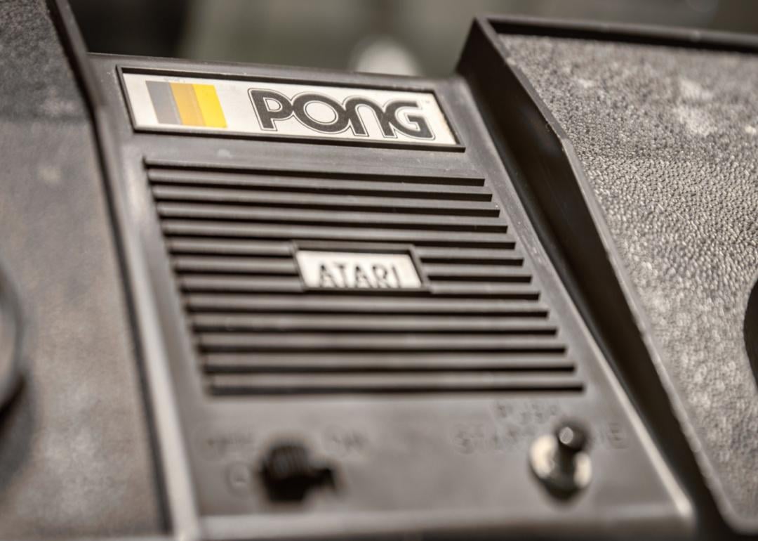 https://static.stacker.com/s3fs-public/styles/sar_screen_maximum_large/s3/2022-08/pong-atari.jpg