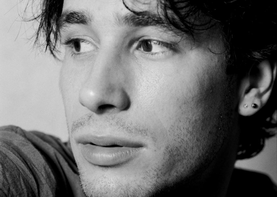 Black and white photo of American singer-songwriter Jeff Buckley