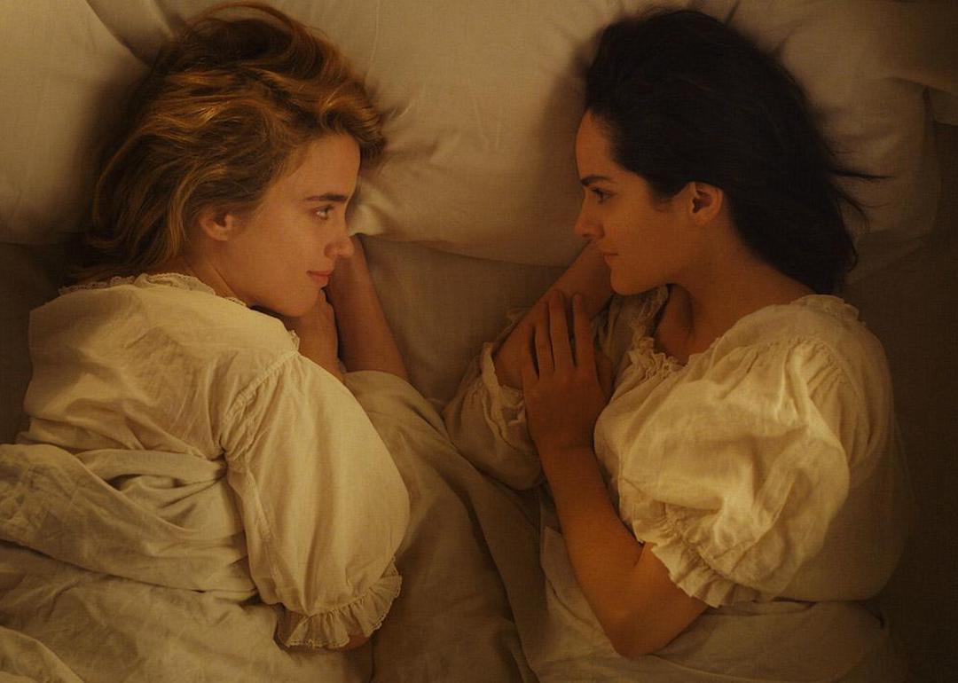 Adèle Haenel as Héloïse and Noémie Merlant as Marianne in 2019 movie 'Portrait of a Lady on Fire.'
