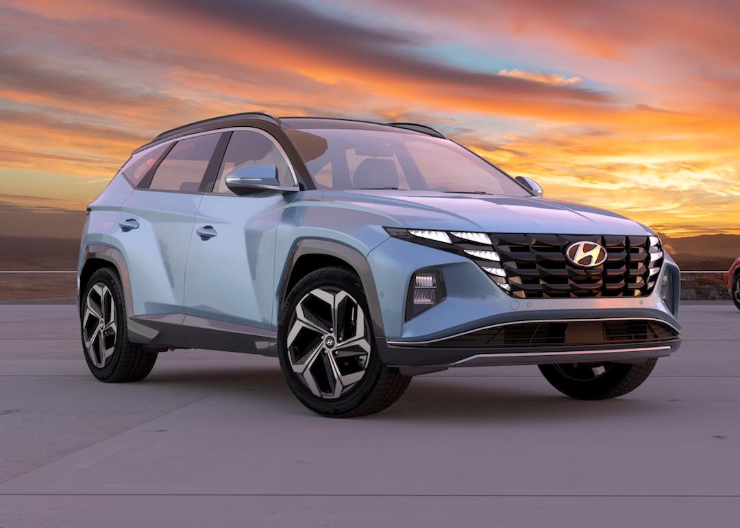 30 SUVs With the Highest Death Rates | Stacker