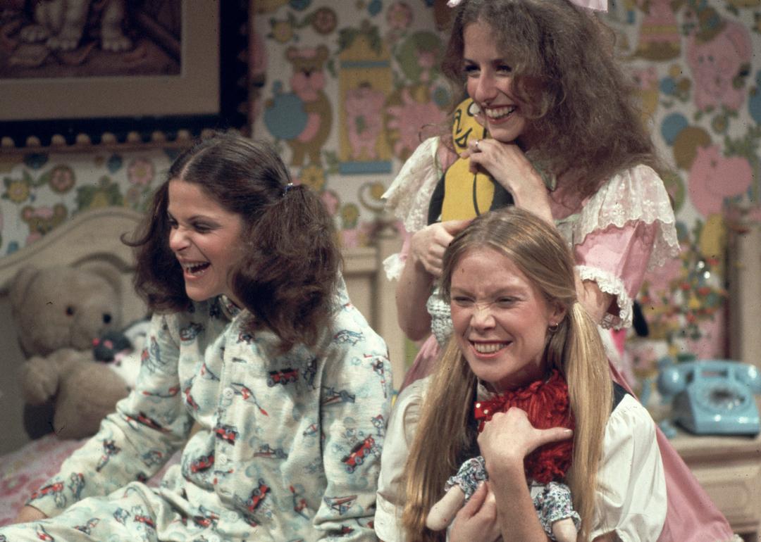 Gilda Radner with Laraine Newman and Sissy Spacek on 'Saturday Night Live' in 1977.