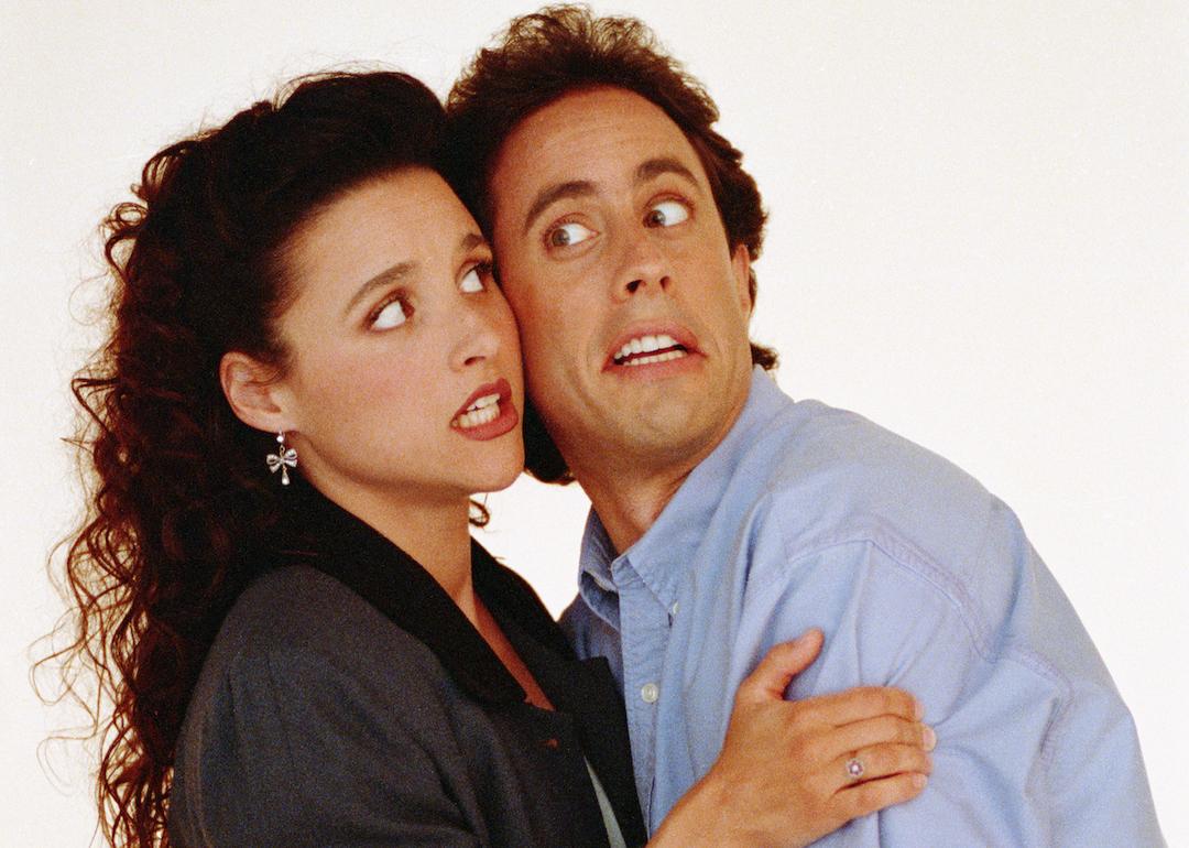 Actors Julia Louis-Dreyfus and Jerry Seinfeld pose for a promotional photo for 'Seinfeld'.