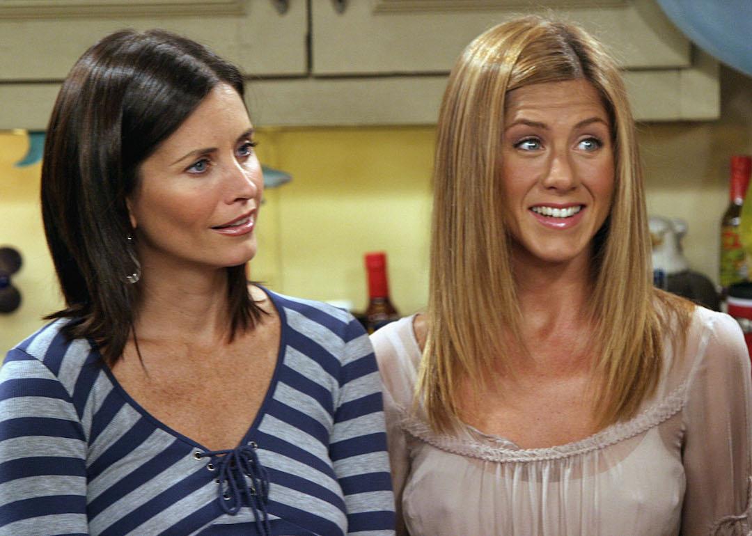Courteney Cox and Jennifer Aniston on the hit NBC series 'Friends.'