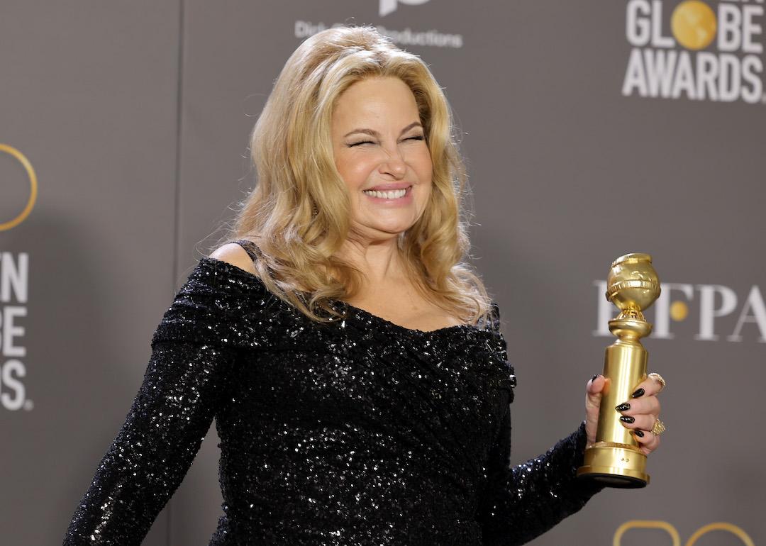 'White Lotus' star Jennifer Coolidge poses with the award for Best Supporting Actress Golden Globe in 2023.