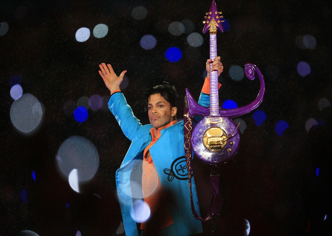 Prince performed for the Super Bowl XLI Halftime Show between the Indianapolis Colts and the Chicago Bears on February 4, 2007 at Dolphin Stadium in Miami Gardens, FL.