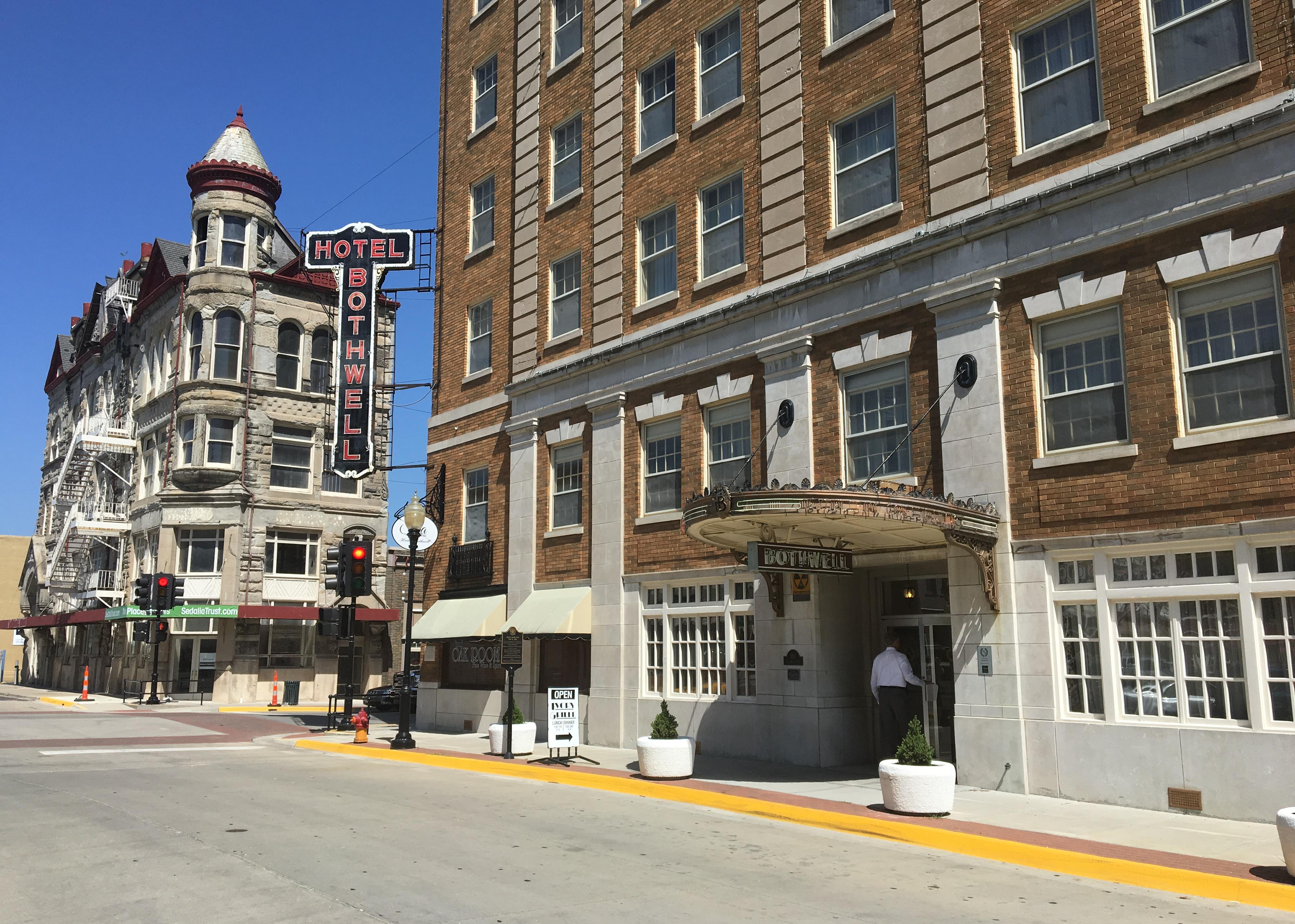 People From These Counties Are Looking to Buy Homes in Johnson County