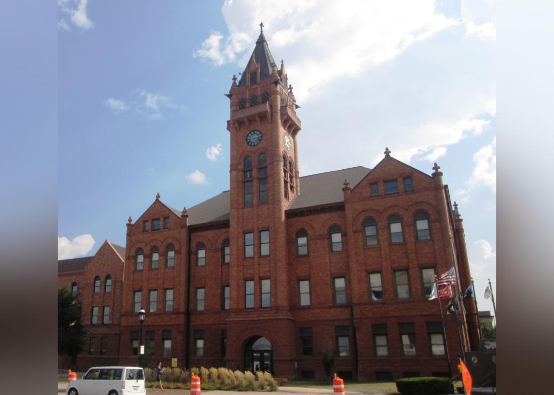 People From These Counties Are Looking to Buy Homes in Coles County, IL