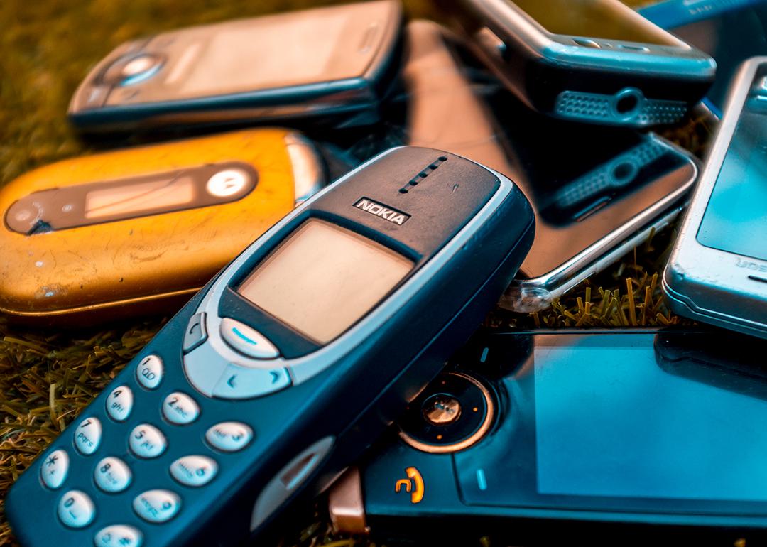 Old mobile phones from the mid-2000s.