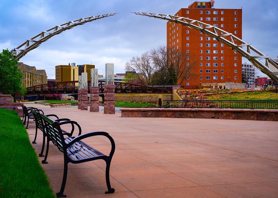Boardwalk and benches along the Big Sioux River Trail in South Dakota.