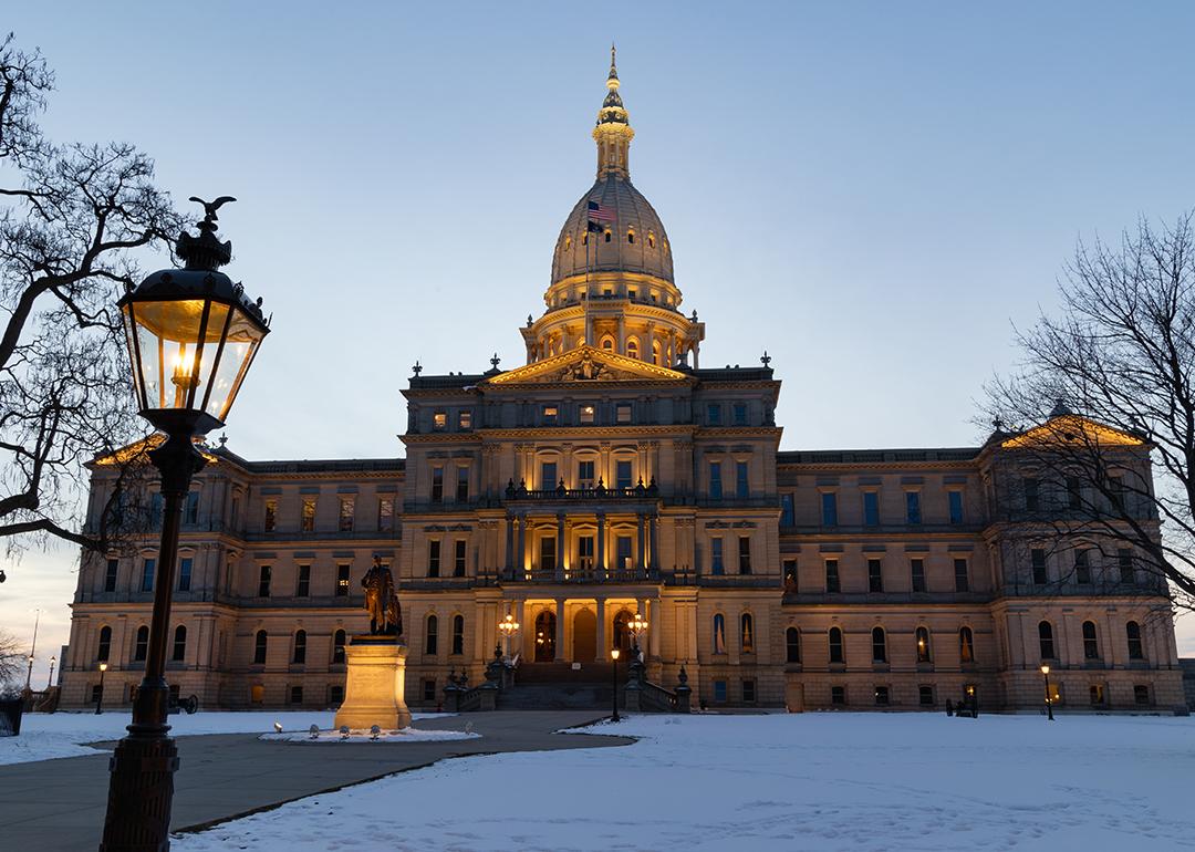 The facade of the State Capitol Building of Michigan in Lansing.