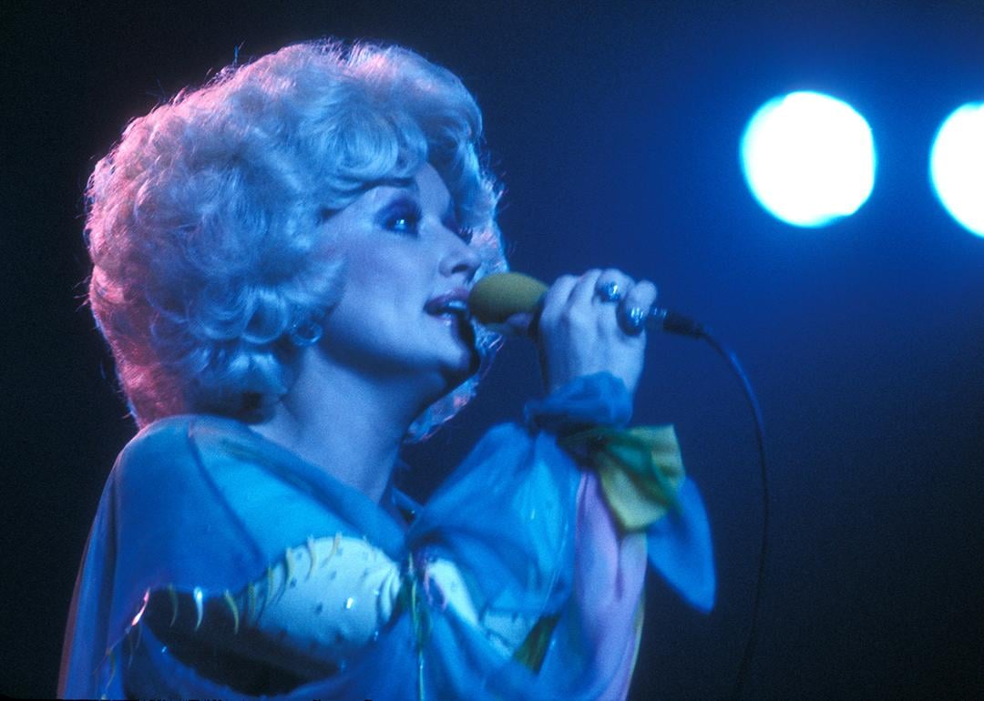 Dolly Parton during a 1978 concert in Théâtre Mogador in Paris, France.