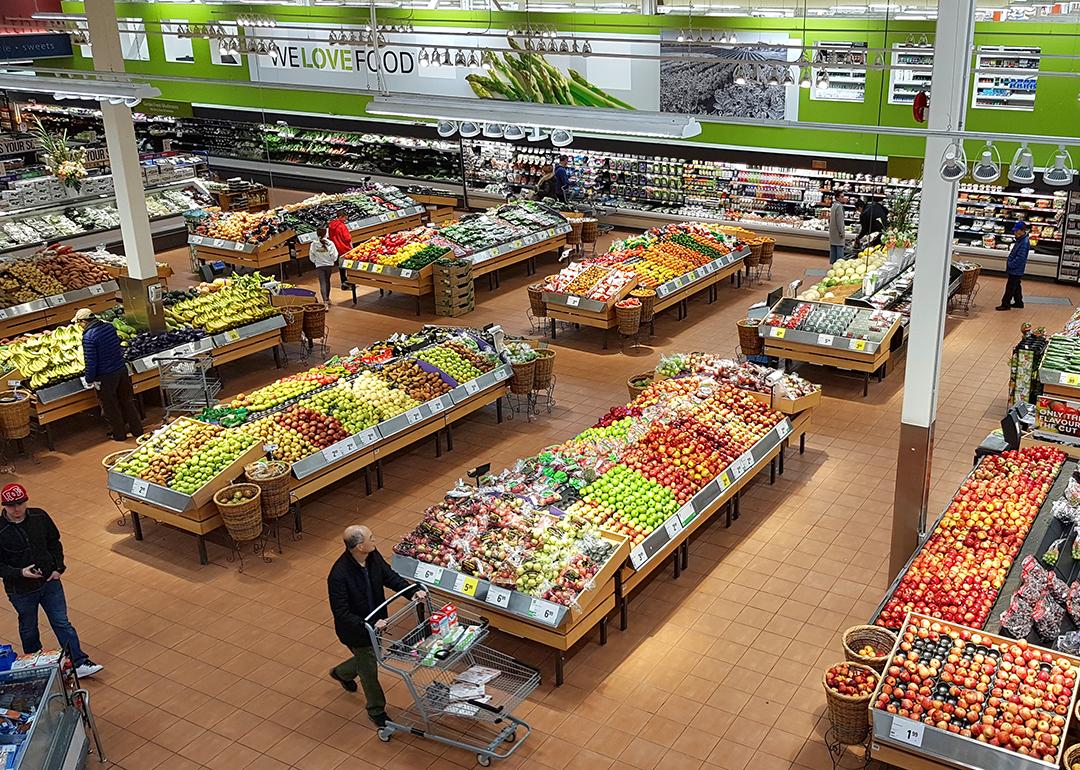 Top view of a large supermarket.