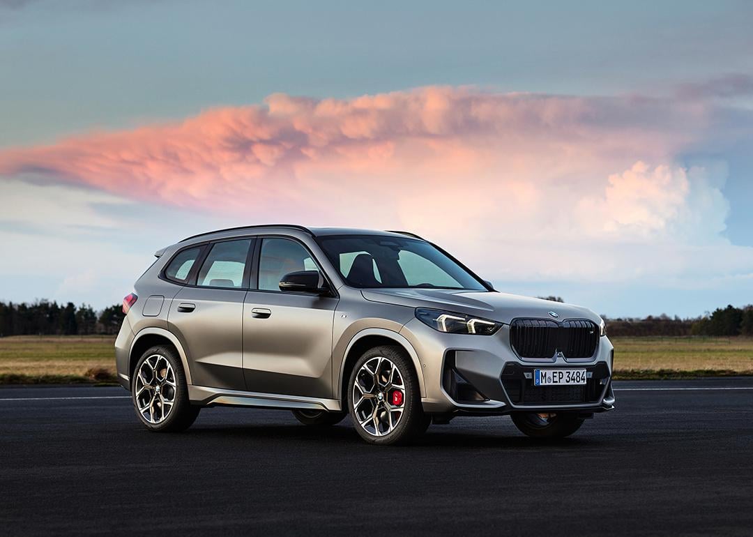 BMW X1 M35i, M Frozen Pure Grey Metallic, Rim 20“ Styling 872M from 2023.